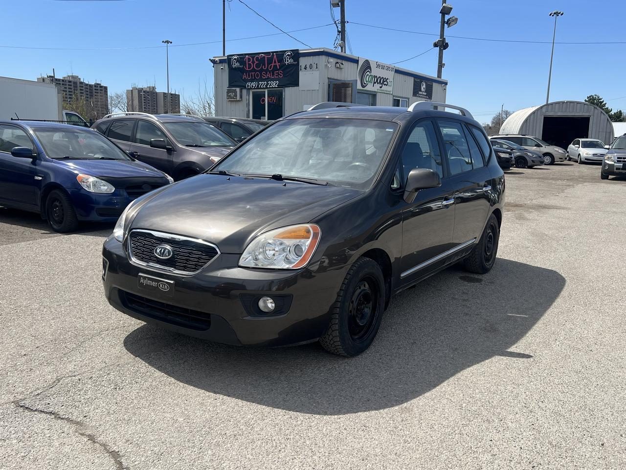 2012 Kia Rondo
