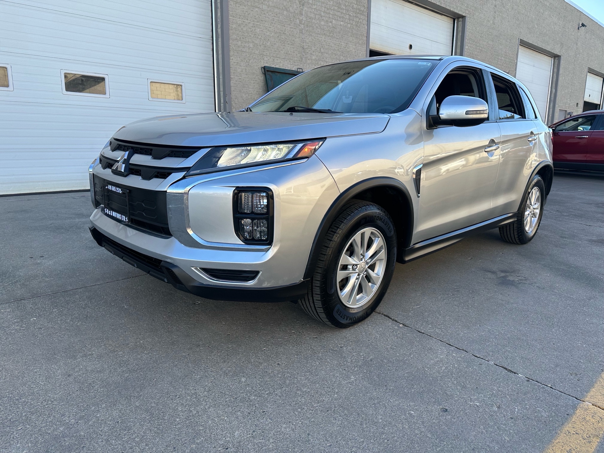 2022 MITSUBISHI RVR